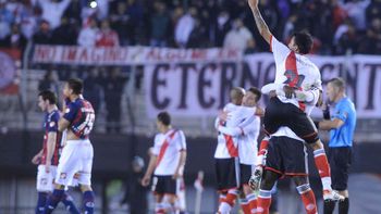 mira las atajadas de barovero que clasificaron a river mira las atajadas de barovero que clasificaron a river