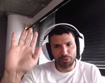 Sergio Kun Agüero bromeó en Twitch sobre Juan Musso