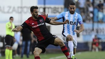 Racing y Newell´s chocan en el Cilindro de Avellaneda Racing y Newell´s chocan en el Cilindro de Avellaneda