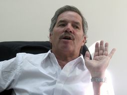 Felipe Sola, diputado del Frente Renovador Felipe Sola, diputado del Frente Renovador