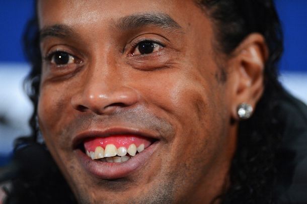 Así fue la operación dental a la que se sometió Ronaldinho