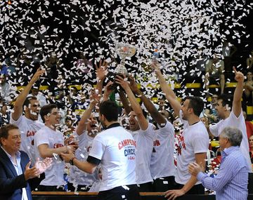 Gimnasia Indalo venció a Obras y gritó campeón en el Super 4 de la Liga Nacional