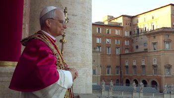 León XIV asumió como nuevo Papa y clamó por la paz mundial en su primer mensaje