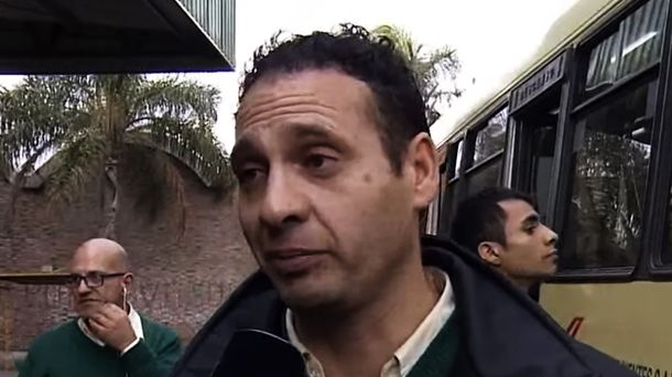 Hugo es el chofer que sufrió un asalto en su colectivo este viernes a la mañana