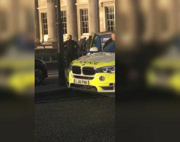 Al menos dos muertos en un ataque con cuchillo en el Puente de Londres