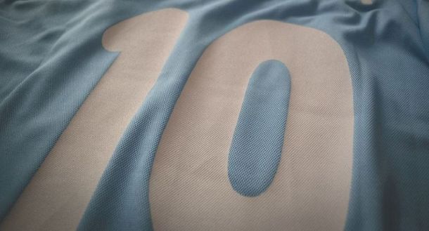 El último jugador que usó la 10 del Napoli es argentino, pero no es Maradona