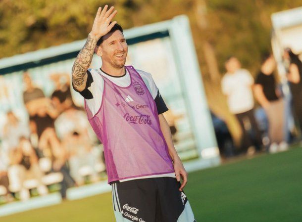 Por qué hoy viernes no juega Lionel Messi de titular en la Selección Argentina