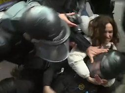 caotico operativo en el congreso: cortes, golpes, corridas y detenidos en la marcha de los jubilados caotico operativo en el congreso: cortes, golpes, corridas y detenidos en la marcha de los jubilados