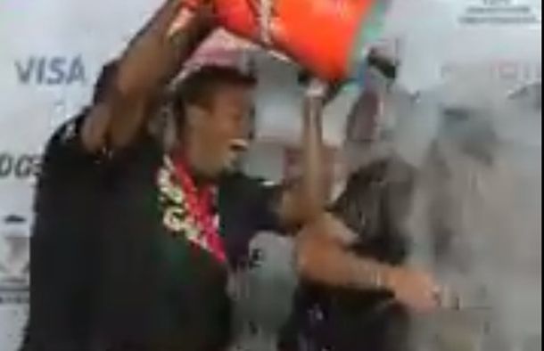 El campeón Mineiro dio una conferencia muy poco seria