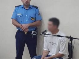 Un DJ caucetero fue acusado de violación y pasó 4 meses en la cárcel.