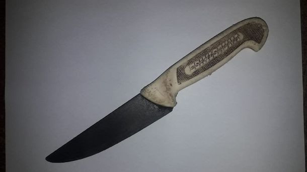 Un vendedor ambulante intentó matar a un colectivero con una cuchilla de 30 centimetros