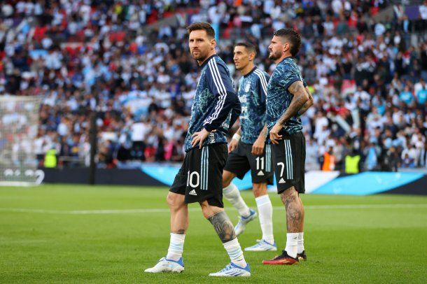 VIDEO: Así llegaba la Selección Argentina al estadio Wembley