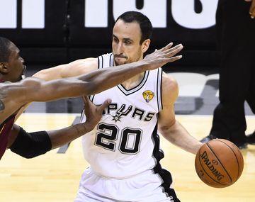 Otro buen aporte de Ginóbili para la victoria de San Antonio Spurs