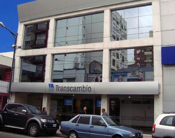 Embargan casa de cambio por $1000 millones
