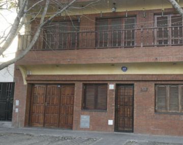 Dejó llaves del lado de afuera: lo asaltaron