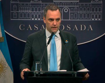 El Gobierno admitió que tiene más de 5 millones de kilos de alimentos guardados: Se van a repartir