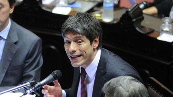 abal medina contra macri por la luz: es un nene caprichoso abal medina contra macri por la luz: es un nene caprichoso