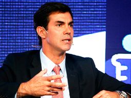 Juan Manuel Urtubey en la 22º Conferencia Industrial Argentina Juan Manuel Urtubey en la 22º Conferencia Industrial Argentina