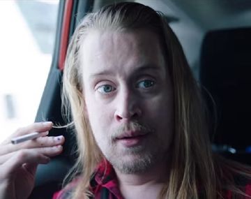 Macaulay Culkin volvió a ser Mi pobre angelito para una parodia navideña