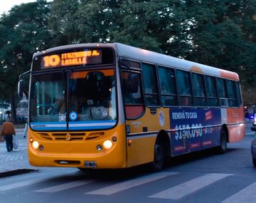 La UTA anunció un sorpresivo paro de colectivos en el interior a partir del mediodía
