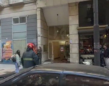Incendio en un edificio del microcentro porteño: evacuaron a 45 personas