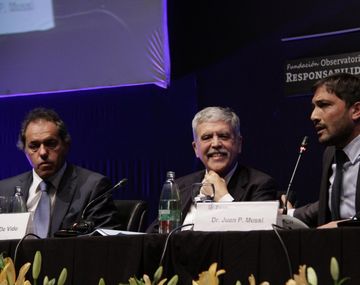 De Vido en un Congreso de Responsabilidad Social