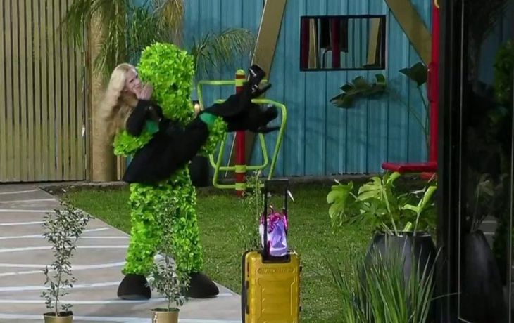 Sorpresiva doble eliminación en Gran Hermano. Sorpresiva doble eliminación en Gran Hermano.