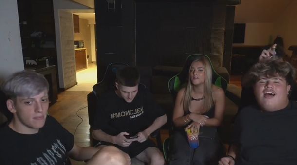 La repudiable frase de un streamer que generó bronca en redes: Están todos ahogados en Bahía Blanca ya...