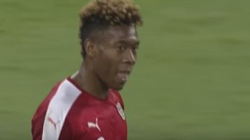 un jugador del bayern munich se hizo un gol en contra increible un jugador del bayern munich se hizo un gol en contra increible