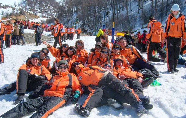 Extranjeros impulsan turismo estudiantil récord en Bariloche