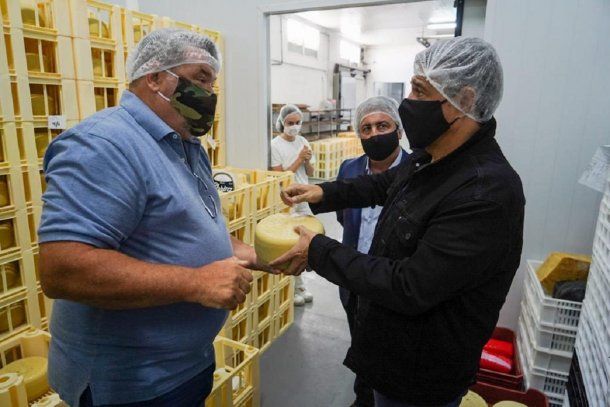 El intendente de Vicente López, Jorge Macri, de recorrida por Pergamino.