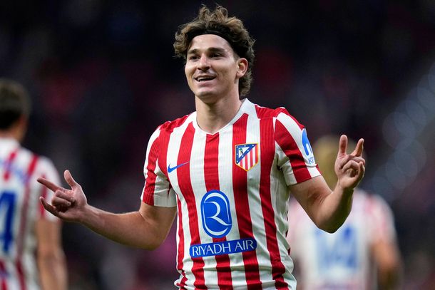 Julián Álvarez brilló con un hat-trick en el triunfo 3-2 del Atlético Madrid ante Rayo Vallecano