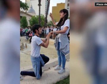 Día de la Lealtad: le pidió casamiento en medio de la Plaza de Mayo
