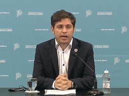Axel Kicillof promete abrir los shoppings de Provincia si sigue la baja de contagios