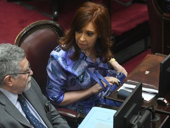 Causa Hidrovía: piden la indagatoria a Cristina Kirchner por irregularidades