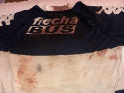 La familia del hincha fallecido en Gimnasia-Boca entregó su camiseta a la Justicia