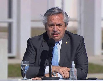Alberto Fernández convocó a la épica de reconstruir Argentina y marcó diferencias con gestión de Macri