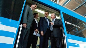 primer viaje del nuevo tren mar del plata-bs.as. primer viaje del nuevo tren mar del plata-bs.as.