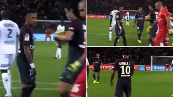 video: cavani no le dejo patear un penal a neymar video: cavani no le dejo patear un penal a neymar