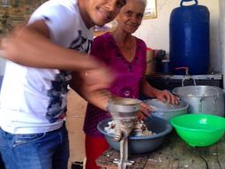 vuelve a river cuando termine las empanadas de la abuela vuelve a river cuando termine las empanadas de la abuela