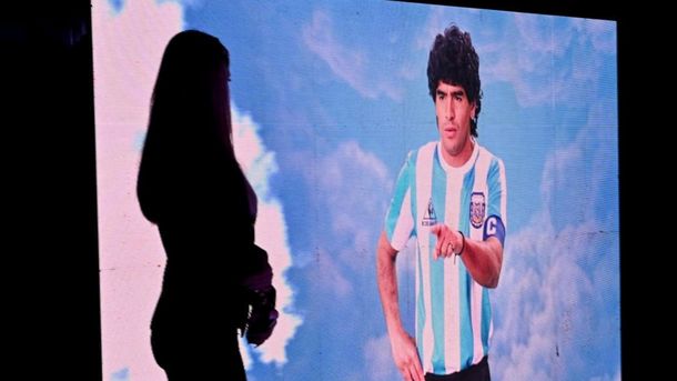 Maradona Fan Fest: la fascinante experiencia de hablar con el avatar de Diego