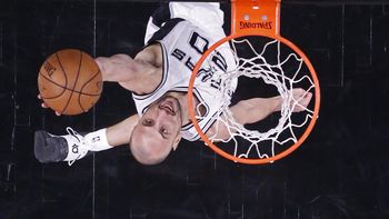 Manu Ginóbili disputó más de un cuarto de juego Manu Ginóbili disputó más de un cuarto de juego