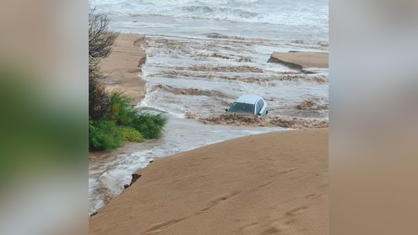 Alerta roja en la Costa Atlántica por temporal de lluvia y viento: inundaciones en varias ciudades