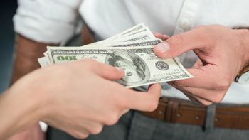 El destino de los pesos y el rendimiento, está siendo seguido de cerca por la city El destino de los pesos y el rendimiento, está siendo seguido de cerca por la city