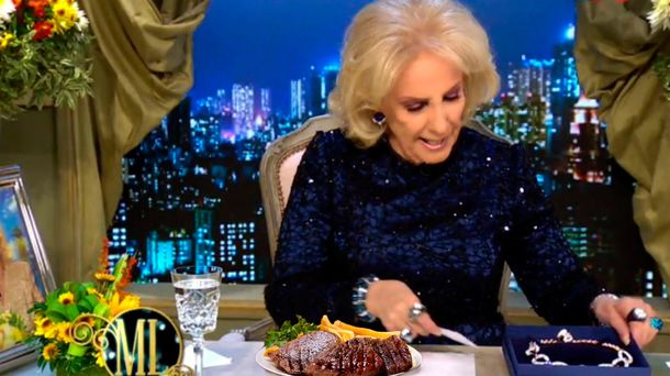 ¿Por qué nadie comió el bife de chorizo en la mesa de Mirtha Legrand?