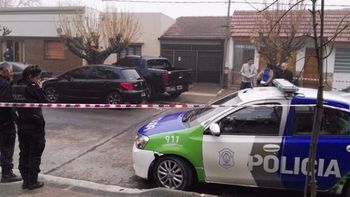 La Plata: sigue grave la policía baleada en una entradera La Plata: sigue grave la policía baleada en una entradera