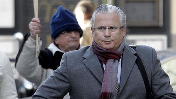 baltasar garzon solicito garantias para que assange vaya a suecia baltasar garzon solicito garantias para que assange vaya a suecia