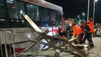 Una joven murió y otras seis personas permanecen internadas en el HIGA de Mar del Plata Una joven murió y otras seis personas permanecen internadas en el HIGA de Mar del Plata