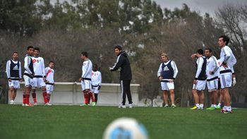 ramon diaz mete mano en la defensa para la recuperacion ramon diaz mete mano en la defensa para la recuperacion