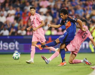 Con Messi y a la espera de De Paul